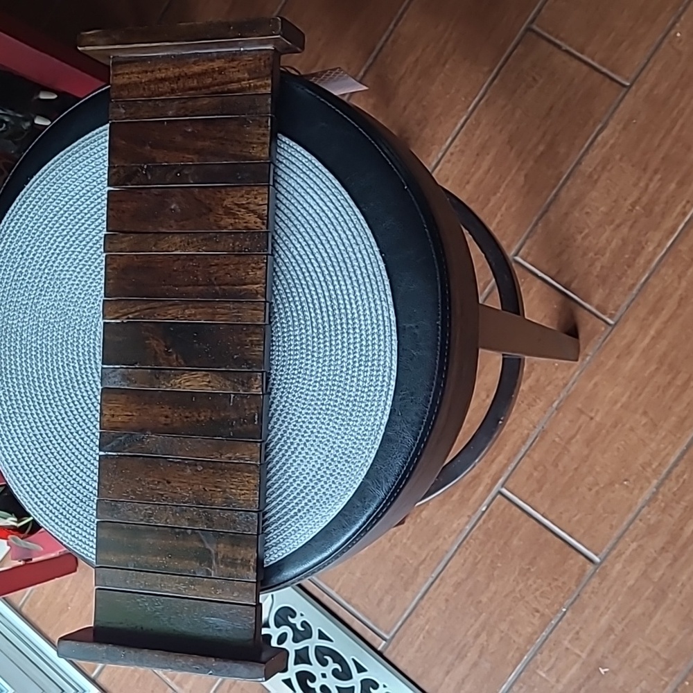 Wooden Coat Wall Rack - Picture 7 of 13